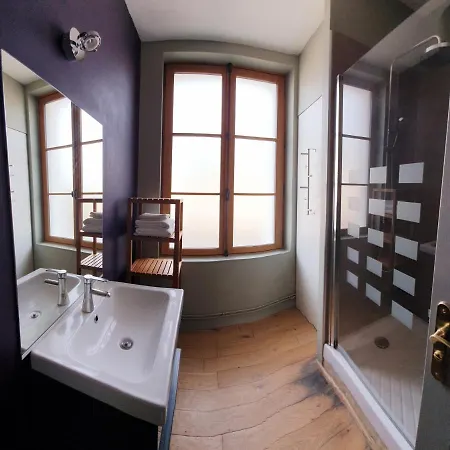 Le 2 Pieces Avec Parking Prive Apartment Honfleur Exterior photo